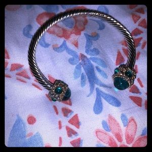 beautiful bracelet!